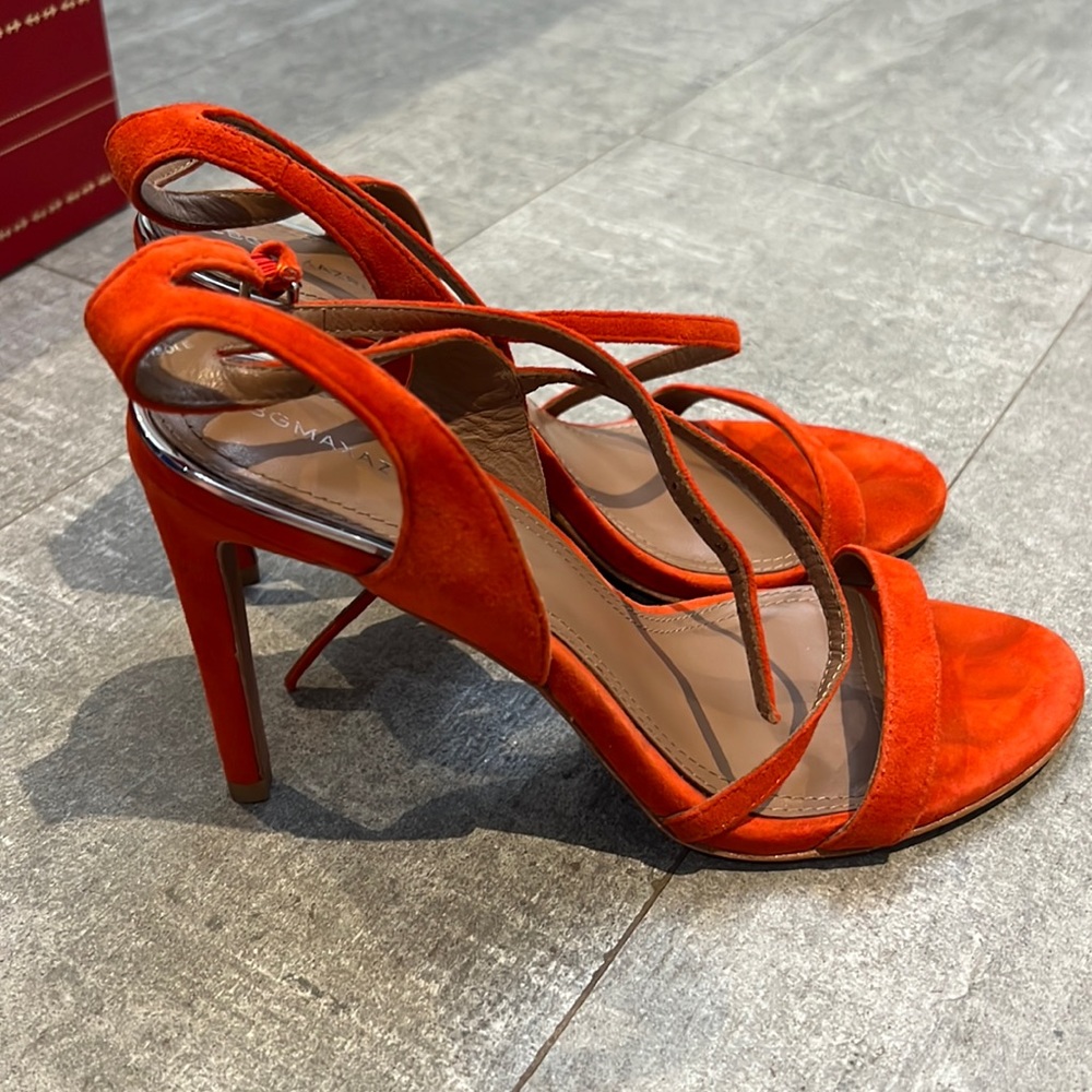 BCBGMAXAZRIA orange suede heels